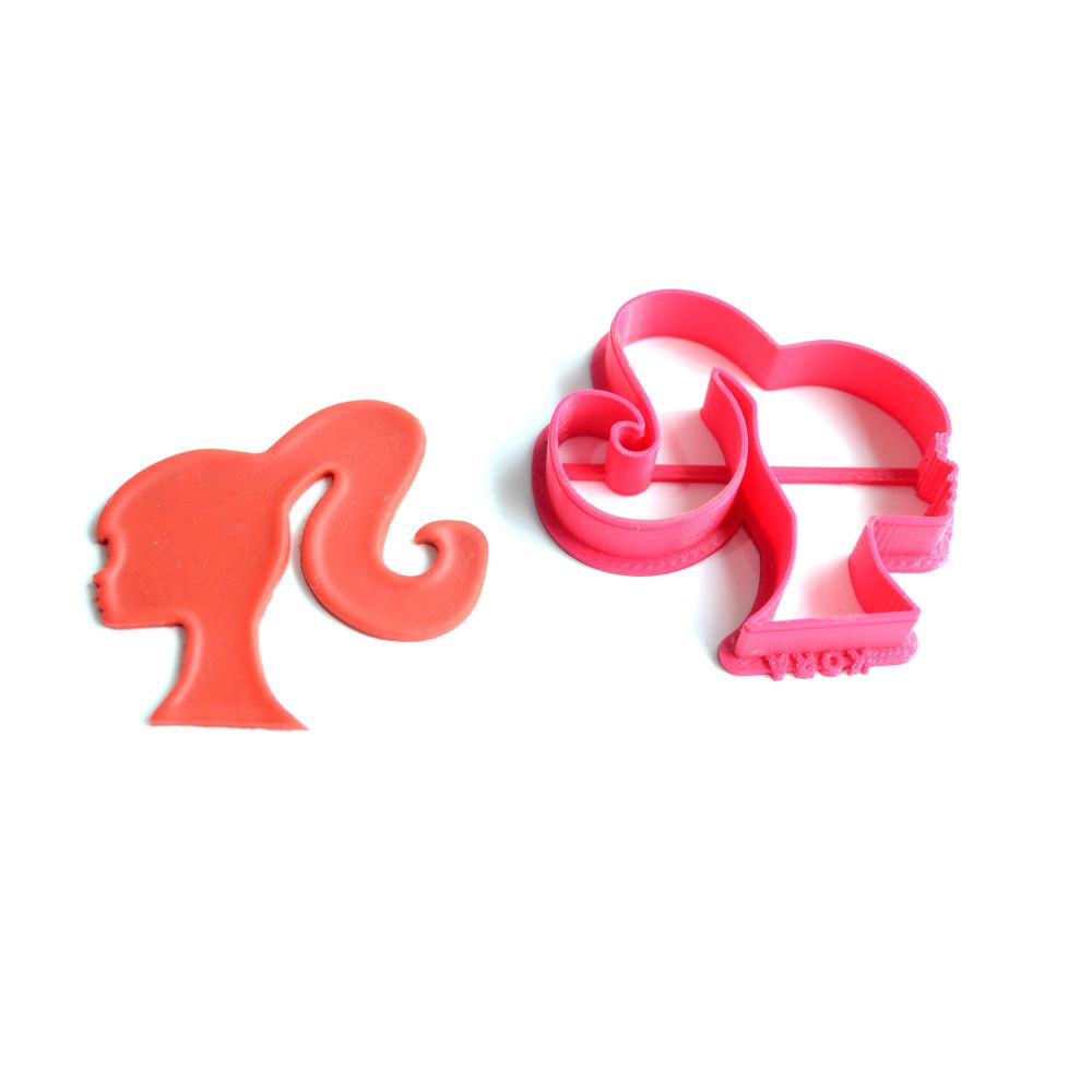 Cortador Plástico Barbie Grande