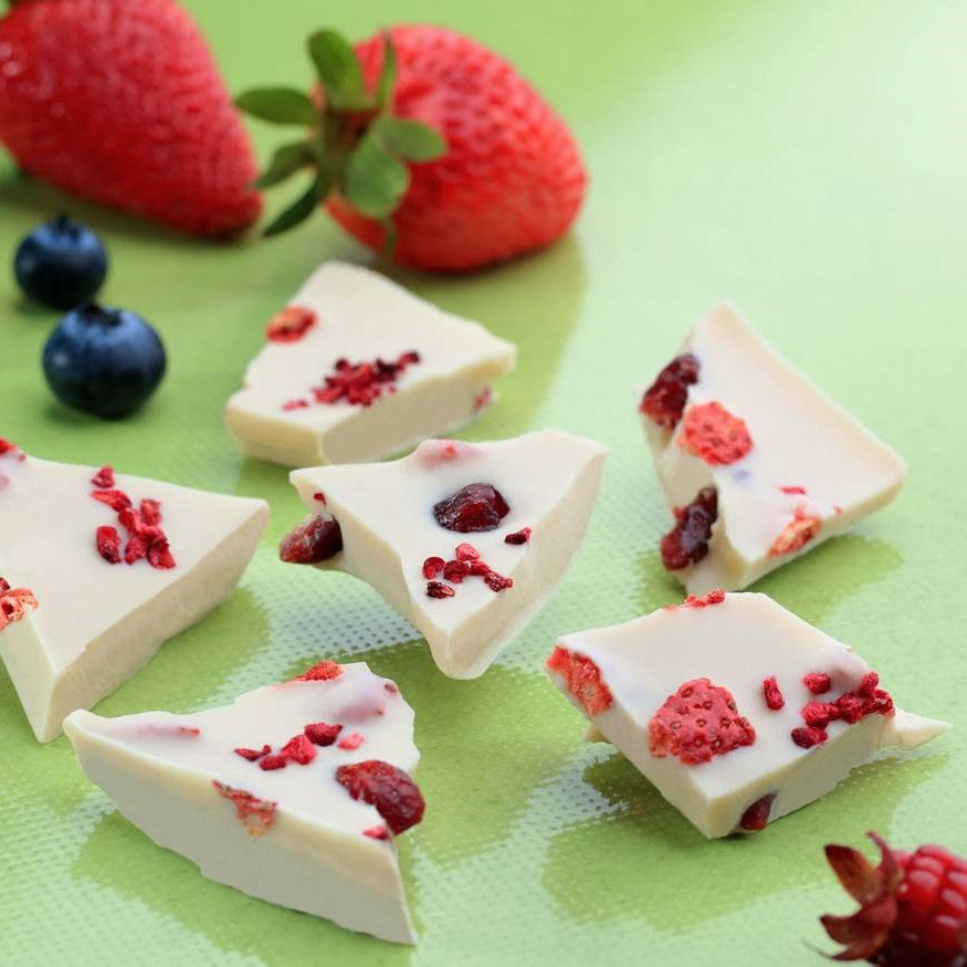 Trozos de Chocolate Blanco Davida Frutos Rojos x120gr