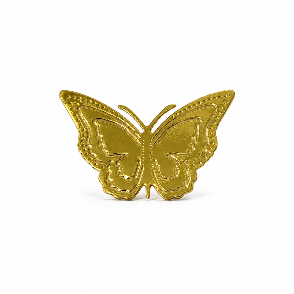 Aplique Mariposa 3D dorado, fotografía profesional sobre fondo blanco